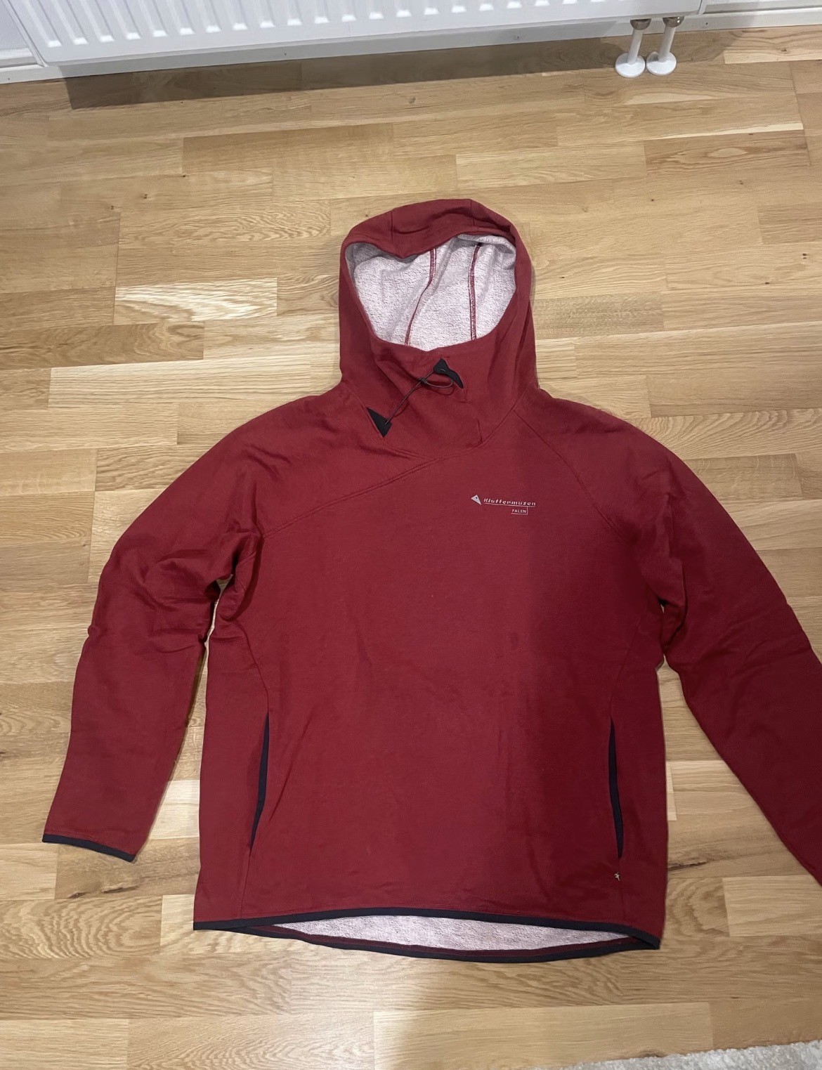 Ny Klättermusen Falen Hoodie XL mot?