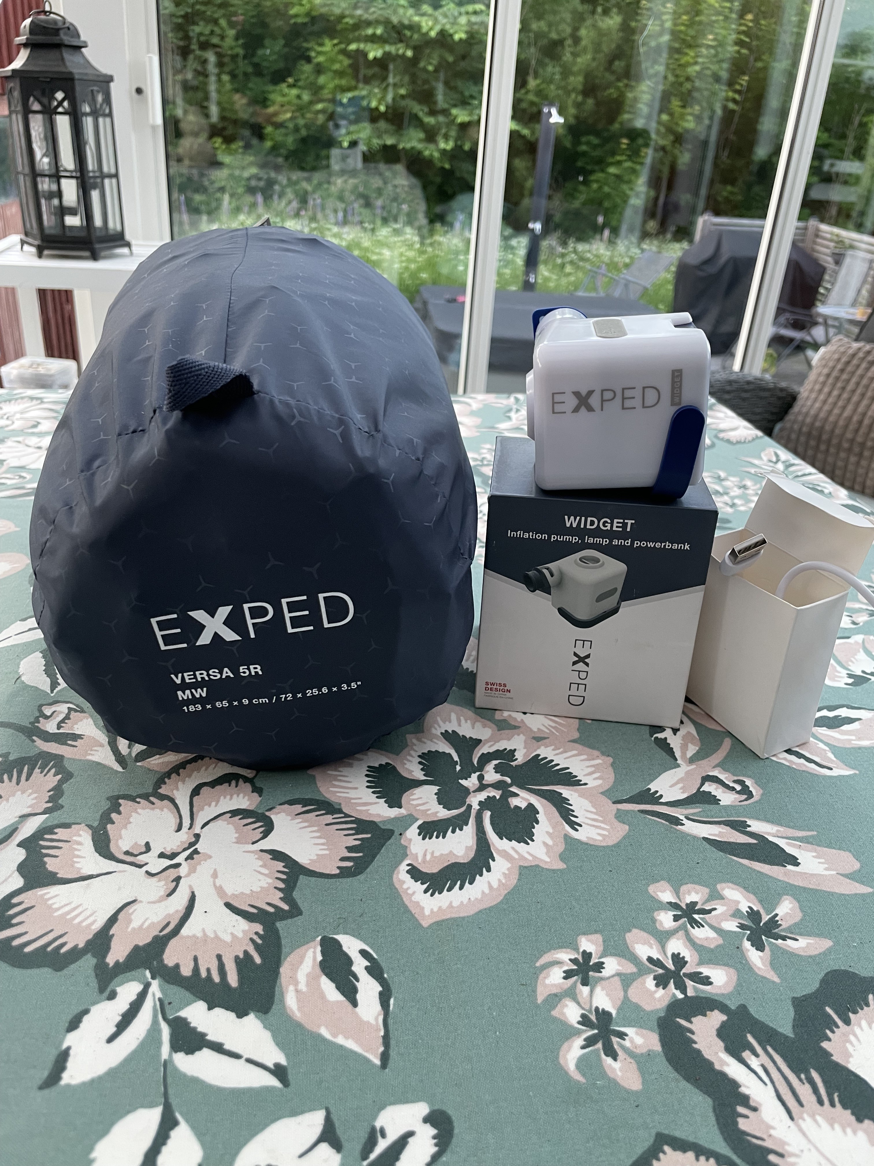 EXPED Versa 5R. MW. Liggunderlag + pump