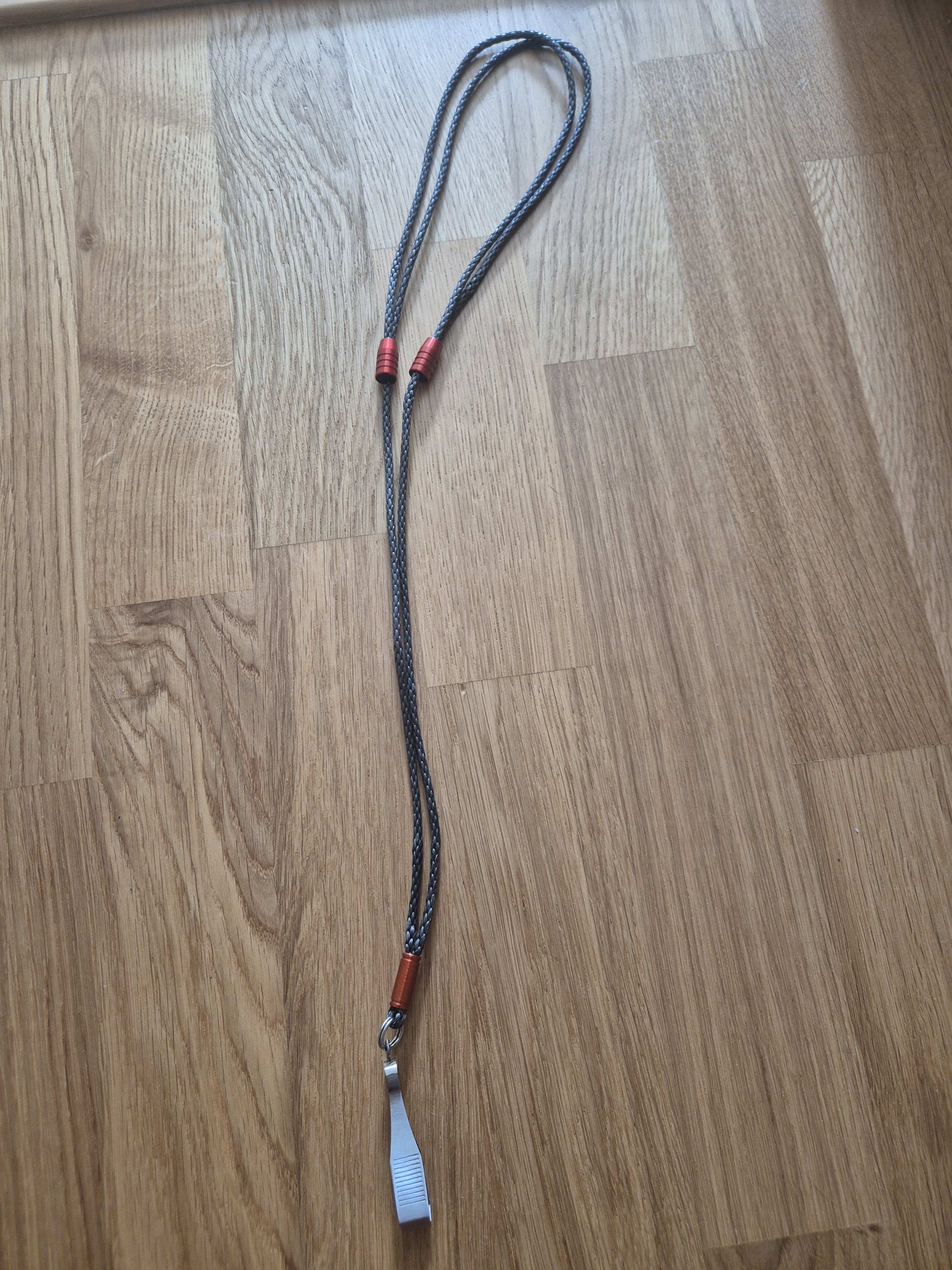 Simms lanyard